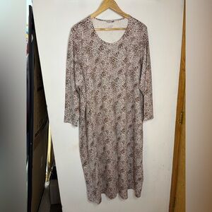 Lands' End 3X Brown and White Animal Print Long Sleeve Midi Dress